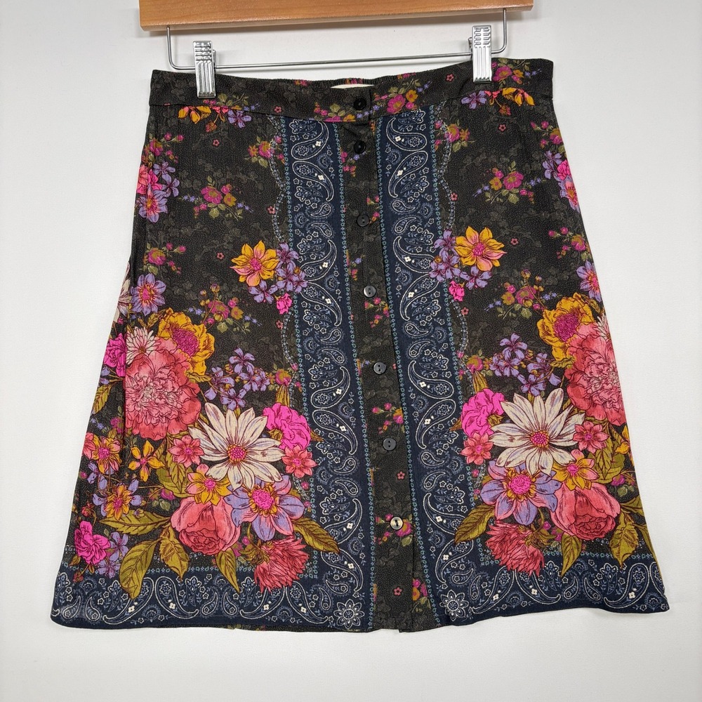 Natural Life Women Skirt Size M Grey Floral Paisley Button Front Mini Boho